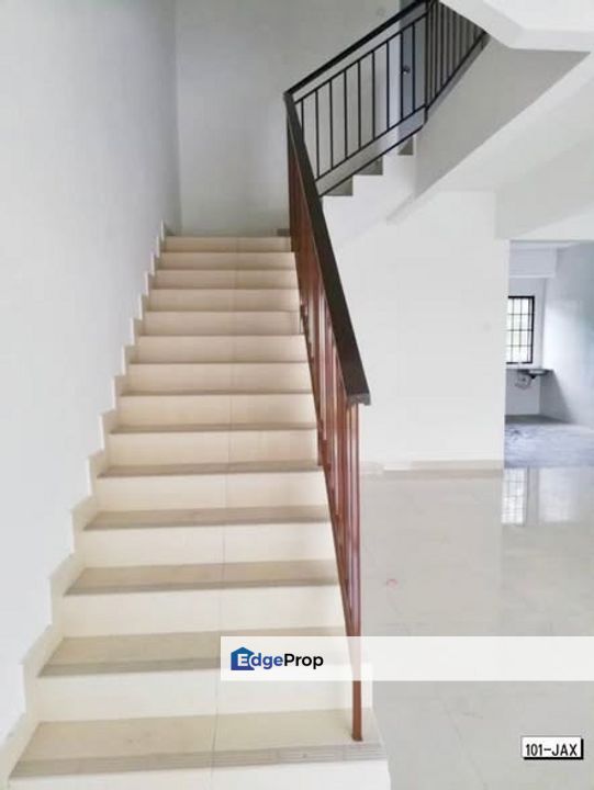 22’ x 70’ Taman Maznah, Kampung Jawa, Klang Newly Renovated & Fully Extended, Selangor, Klang