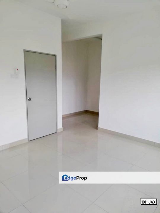 22’ x 70’ Taman Maznah, Kampung Jawa, Klang Newly Renovated & Fully Extended, Selangor, Klang