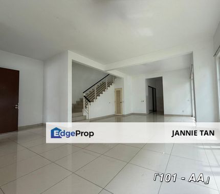 Limited stok!! 2.5 Storey Telok Gadong Besar 22x70 ( 5 room 5 bath !! ), Selangor, Klang