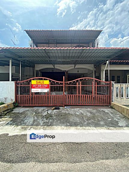 Taman Berlian Biru Kluang Double Strorey Renovated, Johor, Kluang