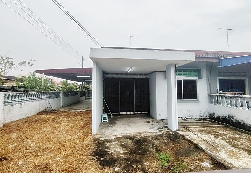 Taman Korakyat Kluang Corner lot Single Storey