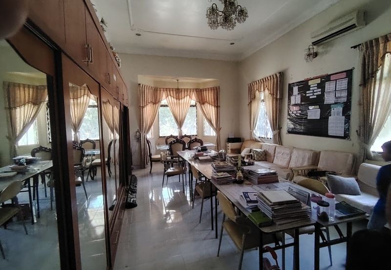 Kampung Olak Batu Banglo 2 Tingkat berserta Tanah 1 Ekar , Yong Peng