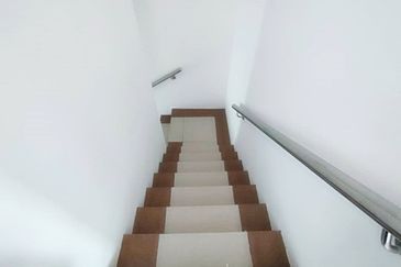 Perdana College Heights