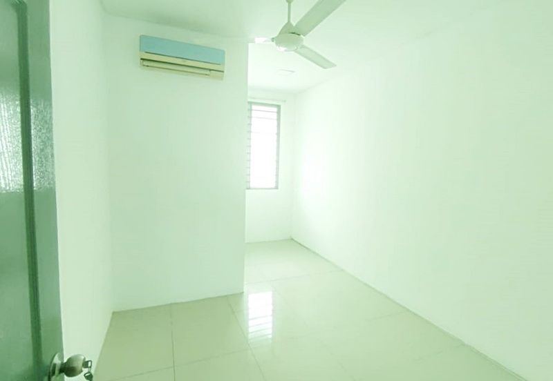 Perdana College Heights