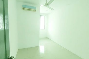 Perdana College Heights