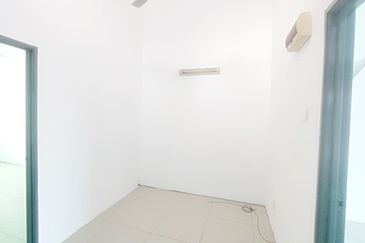 Perdana College Heights