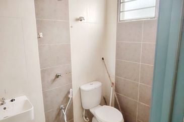 Perdana College Heights