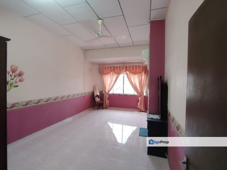 Taman Tanjong Batu Pahat Double Storey Near Town, Johor, Batu Pahat