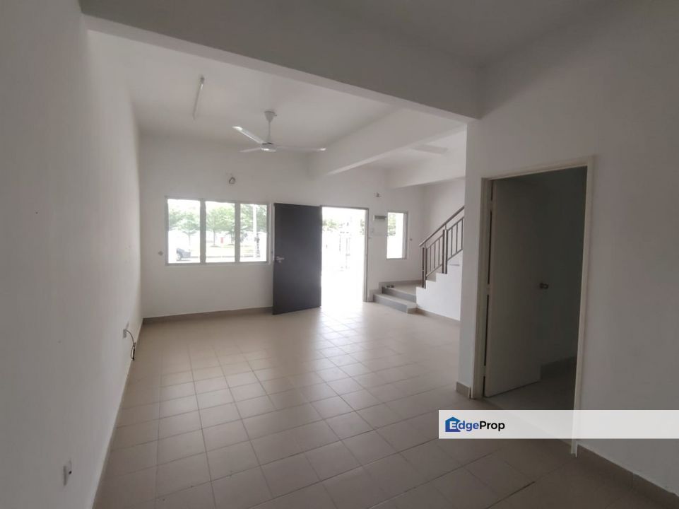  BANDAR PUTERA INDAH, TONGKANG PECHAH, BATU PAHAT DOUBLE  STOREY, Johor, Batu Pahat