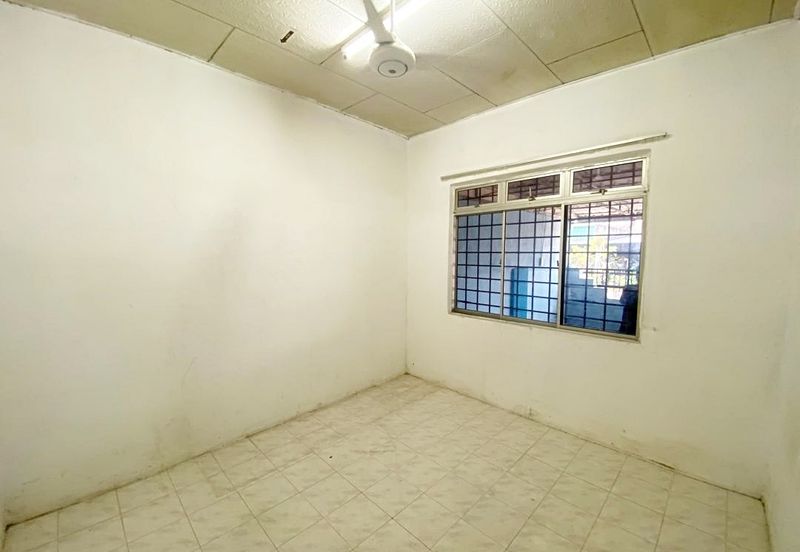 Taman Perpaduan Jalan Parit Besar Batu Pahat