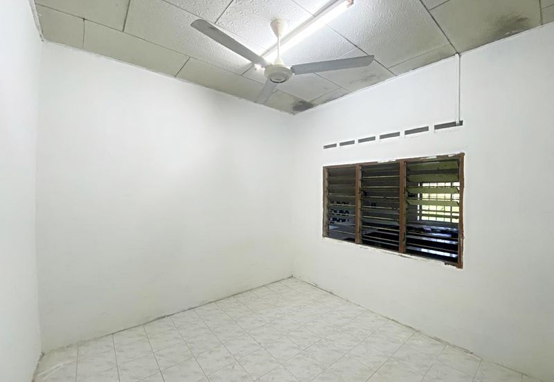 Taman Perpaduan Jalan Parit Besar Batu Pahat