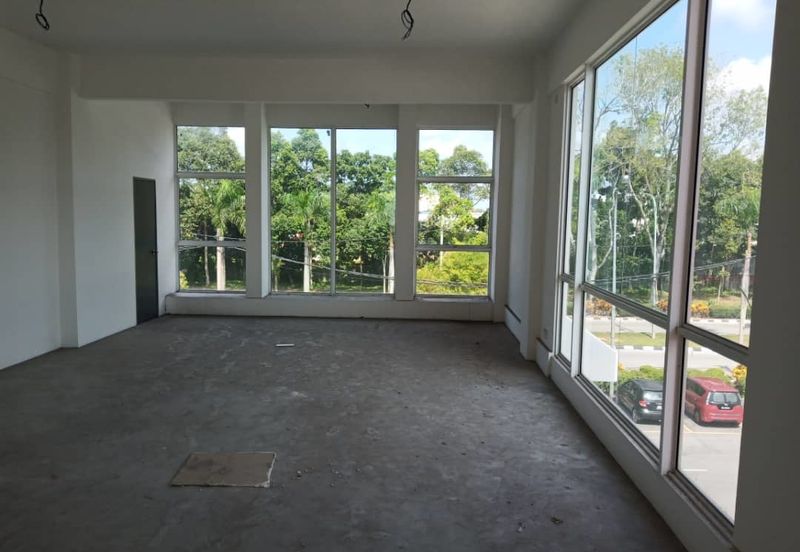 JALAN CEMERLANG 4( BANTING BUSINESS CENTRE