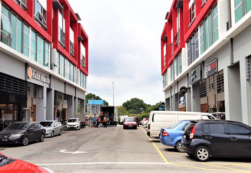 JALAN CEMERLANG 4( BANTING BUSINESS CENTRE