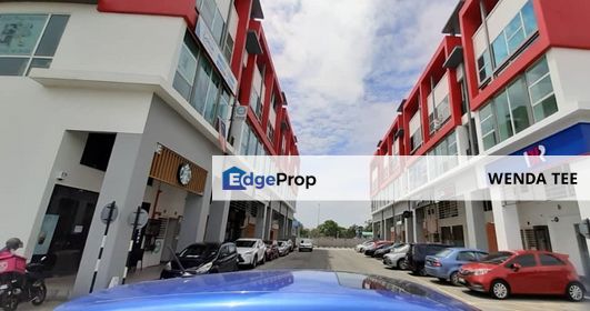 BANTING 3-STOREY SHOPLOTS / OFFICE NEXT TO MC-D DRIVE THRU, Selangor, Banting