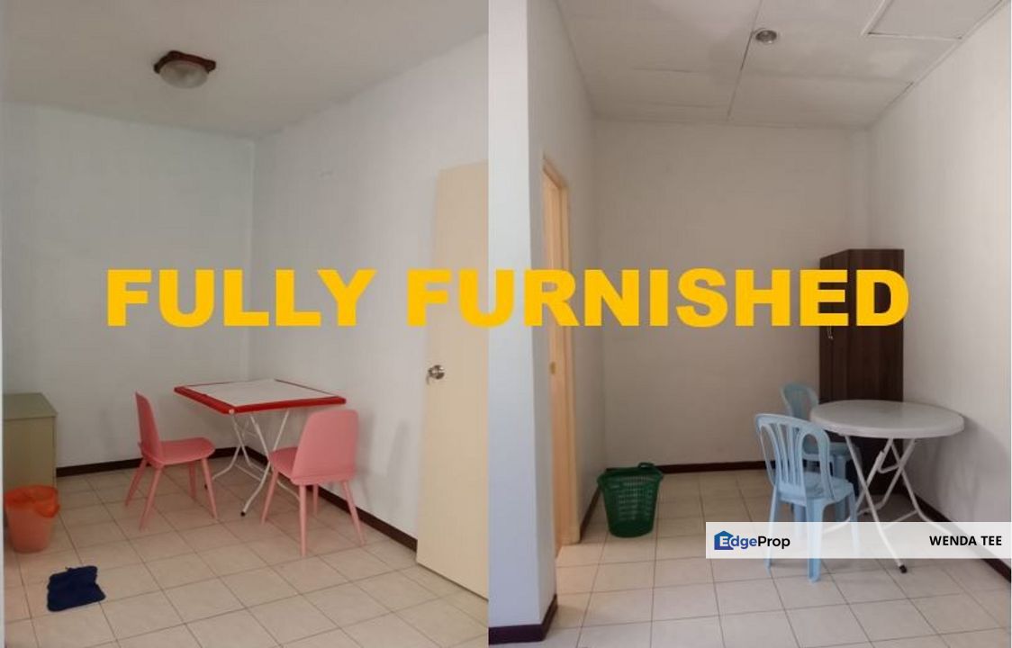 F/FURNISHED ROOM WITH ATTACHED BATH IN SUBANG U5, Selangor, Subang