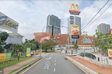 The Grand @ Kelana Damansara Suite