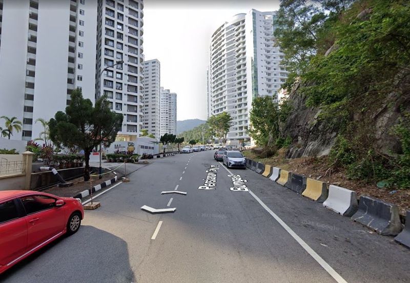 Coastal Tower, Ratu Mutiara