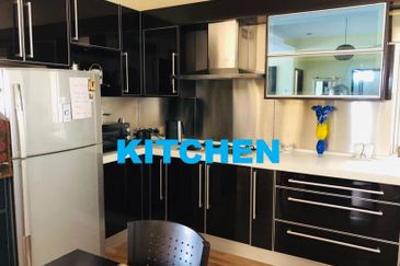 Coastal Tower, Ratu Mutiara