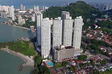 Coastal Tower, Ratu Mutiara