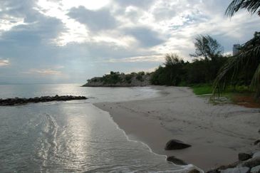 Coastal Tower, Ratu Mutiara