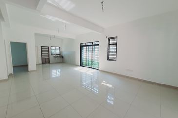 Taman Muzaffar Heights