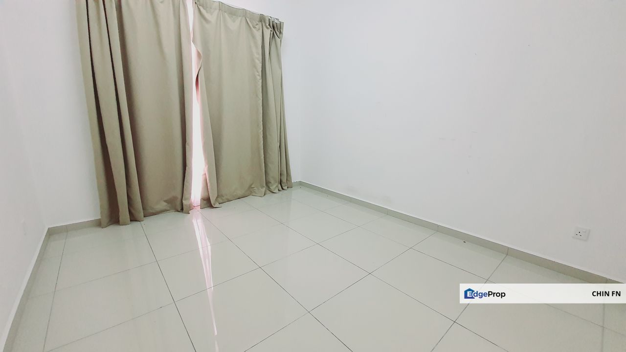 𝐂𝐨𝐮𝐧𝐭𝐫𝐲 𝐕𝐢𝐥𝐥𝐚 𝐀𝐲𝐞𝐫 𝐊𝐞𝐫𝐨𝐡 𝐌𝐞𝐥𝐚𝐤𝐚 Double 2 Storey Terrace House for Sale 24 Hour Security Peaceful Environment , Melaka, Bemban
