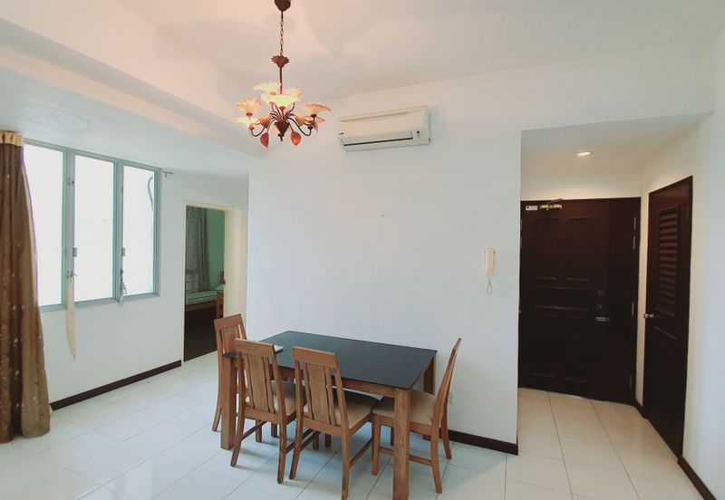 Ocean Palms Condominium