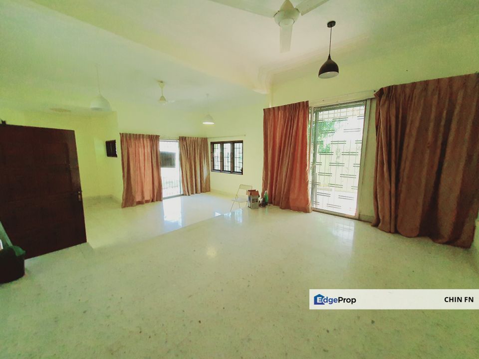 𝐓𝐚𝐦𝐚𝐧 𝐏𝐞𝐫𝐤𝐨𝐭𝐚 𝐁𝐚𝐭𝐮 𝐁𝐞𝐫𝐞𝐧𝐝𝐚𝐦 𝐌𝐞𝐥𝐚𝐤𝐚 Double Storey Semi D House for Sale near Infineon Texas Instrument , Melaka, Batu Berendam