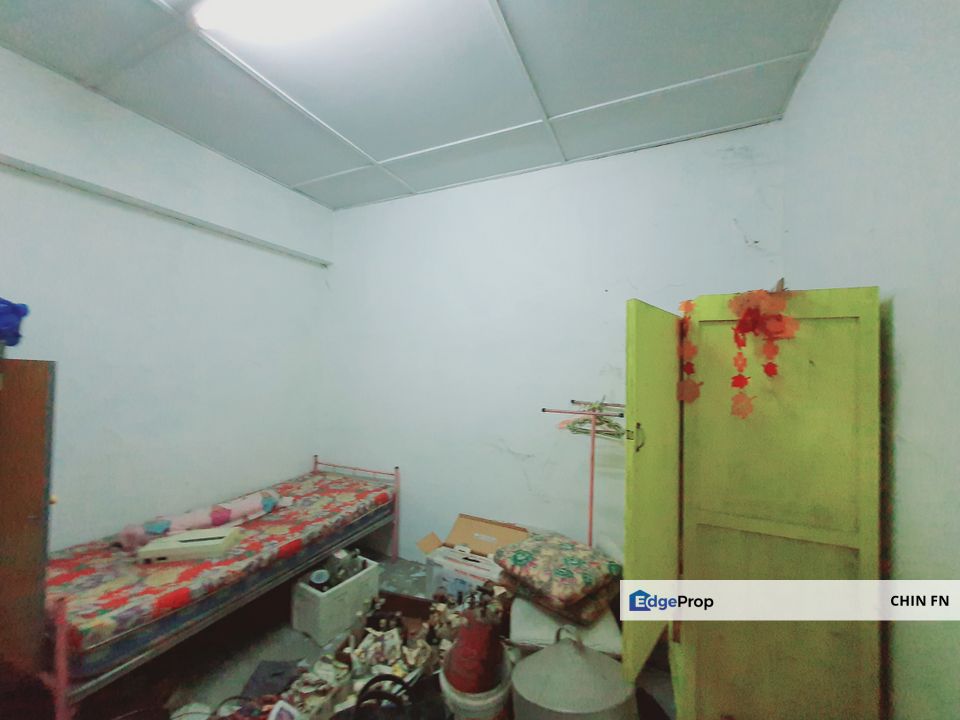 Below Value 12% Shop 2 Sty 5 Partition Room Seri Duyong 2 Semabok Family Store Melaka, Melaka, Melaka Tengah