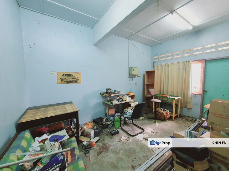 Below Value 12% Shop 2 Sty 5 Partition Room Seri Duyong 2 Semabok Family Store Melaka, Melaka, Melaka Tengah