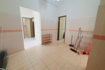 University View Apartments (Bukit Beruang Bestari)