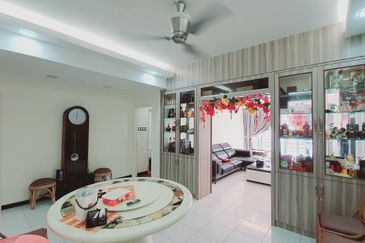 Ocean Palms Condominium