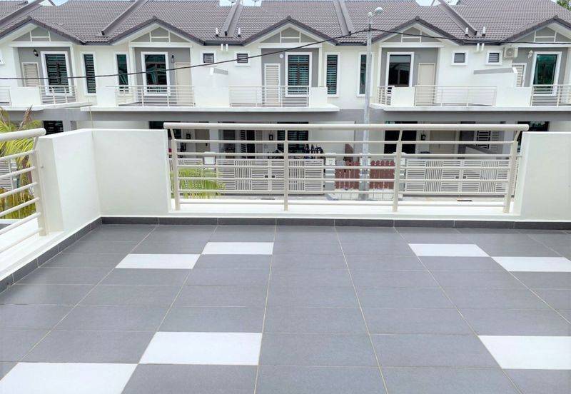 TAMAN MERLIMAU EMAS SEKSYEN 2