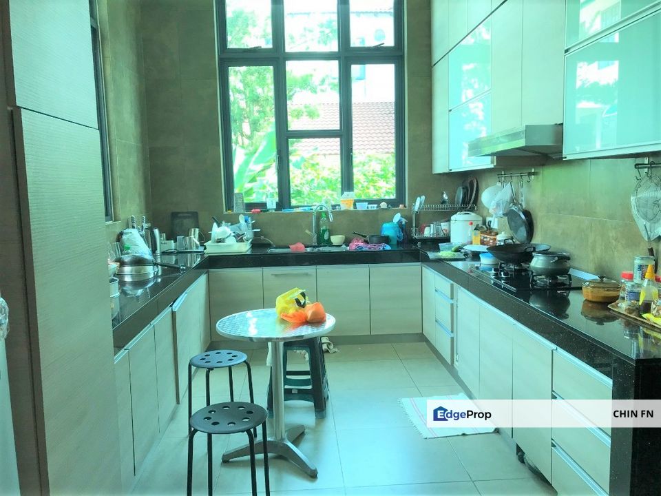 𝐎𝐳𝐚𝐧𝐚 𝐕𝐢𝐥𝐥𝐚 𝐀𝐲𝐞𝐫 𝐊𝐞𝐫𝐨𝐡 𝐌𝐞𝐥𝐚𝐤𝐚 2 Storey Bungalow House For Sales with 10,000 sq.ft and 24 Hour Security , Melaka, Ayer Keroh