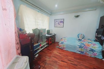 Pasir Mutiara Condominium