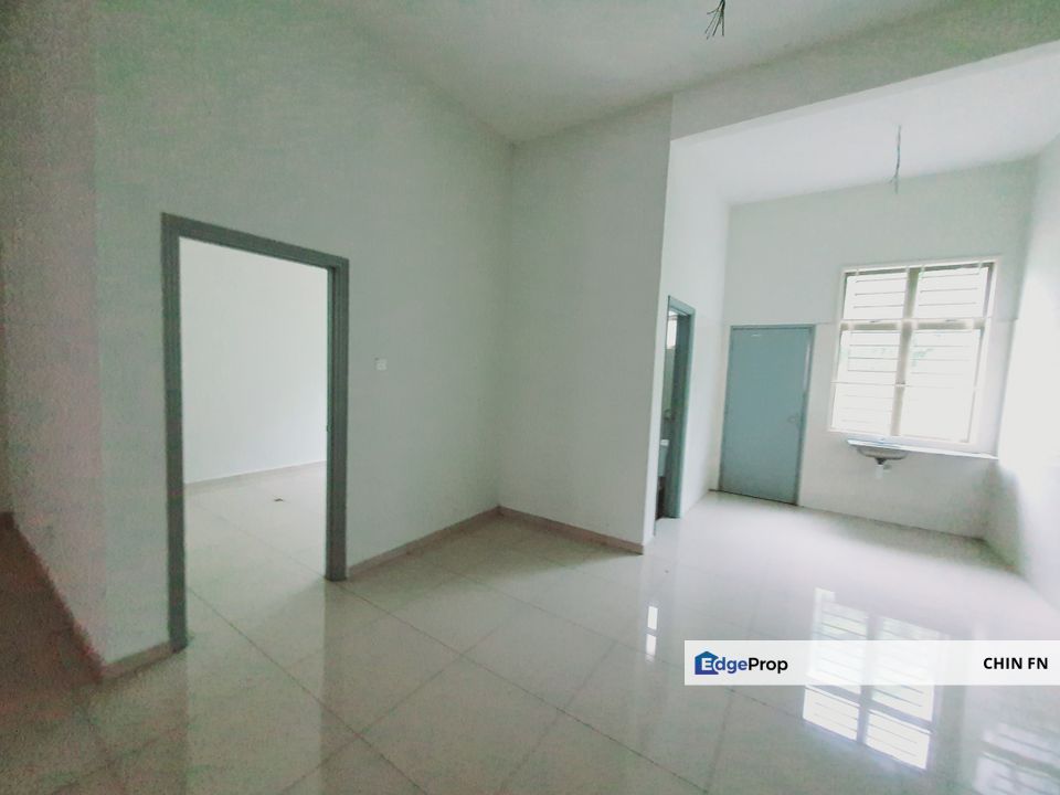 Very Big 24 x 70 House 2 Sty Teres Freehold Desa Cheng Perdana 1 Melaka, Melaka, Cheng