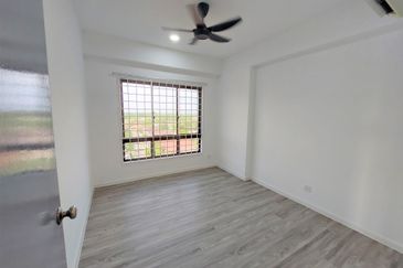 KONDOMINIUM SELAT HORIZON