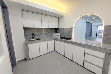 KONDOMINIUM SELAT HORIZON