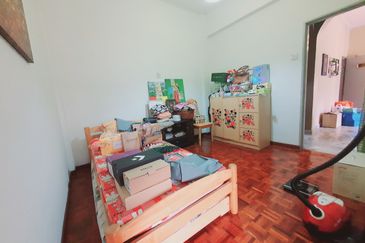 KENANGA (PARK VIEW COURT)