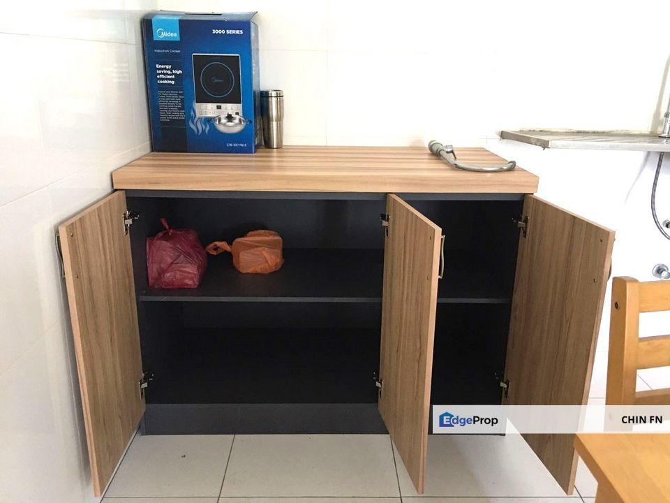 Fully Furnish 3 Room The Height Residence Bukit Beruang MMU UTeM Melaka, Melaka, Ayer Keroh