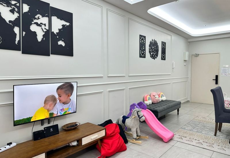 The Quartz Residence