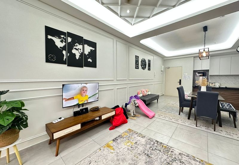 The Quartz Residence