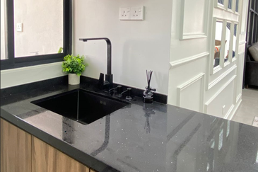 The Quartz Residence