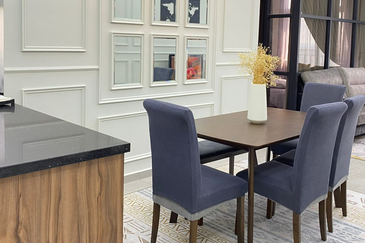 The Quartz Residence