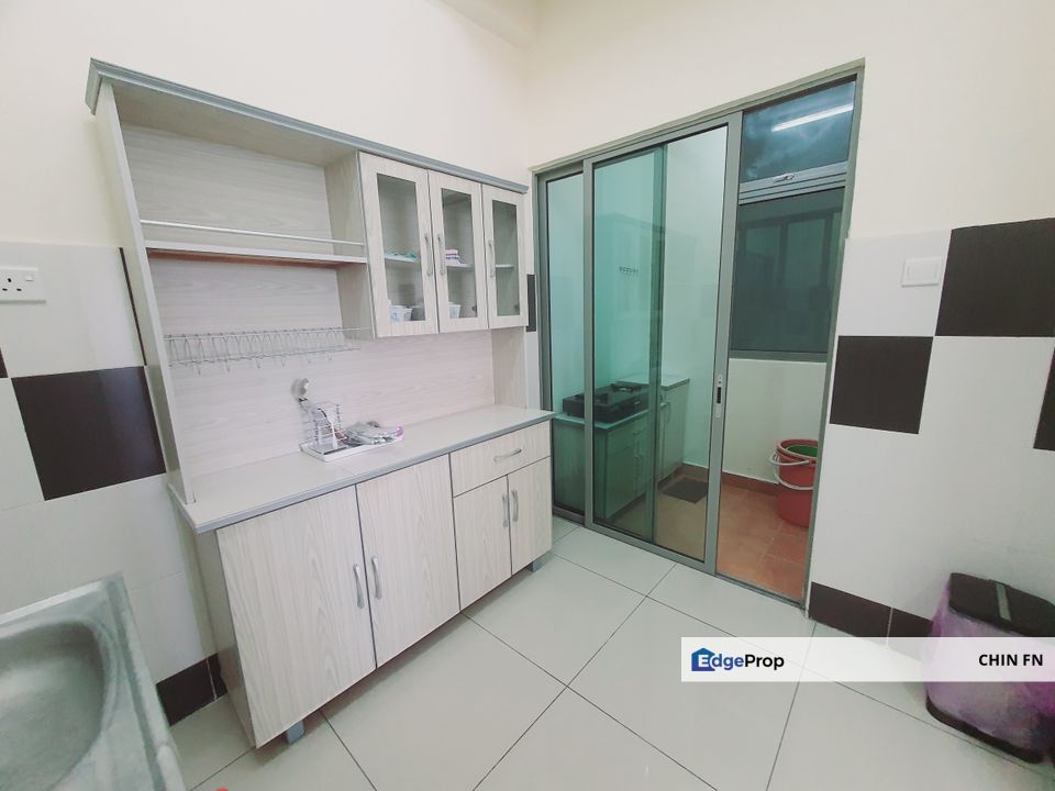 Below Value 10% Freehold 24hr Security Infinity Swimming Pool Fully Furnish Bukit Baru Batu Berendam Melaka, Melaka, Bukit Beruang