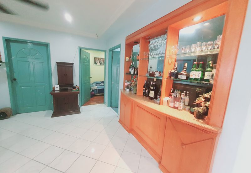 Pasir Mutiara Condominium