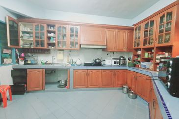 Pasir Mutiara Condominium