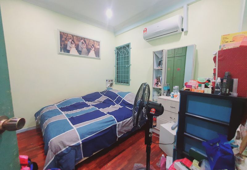 Pasir Mutiara Condominium