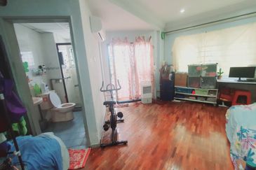 Pasir Mutiara Condominium