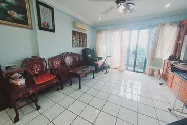 Pasir Mutiara Condominium